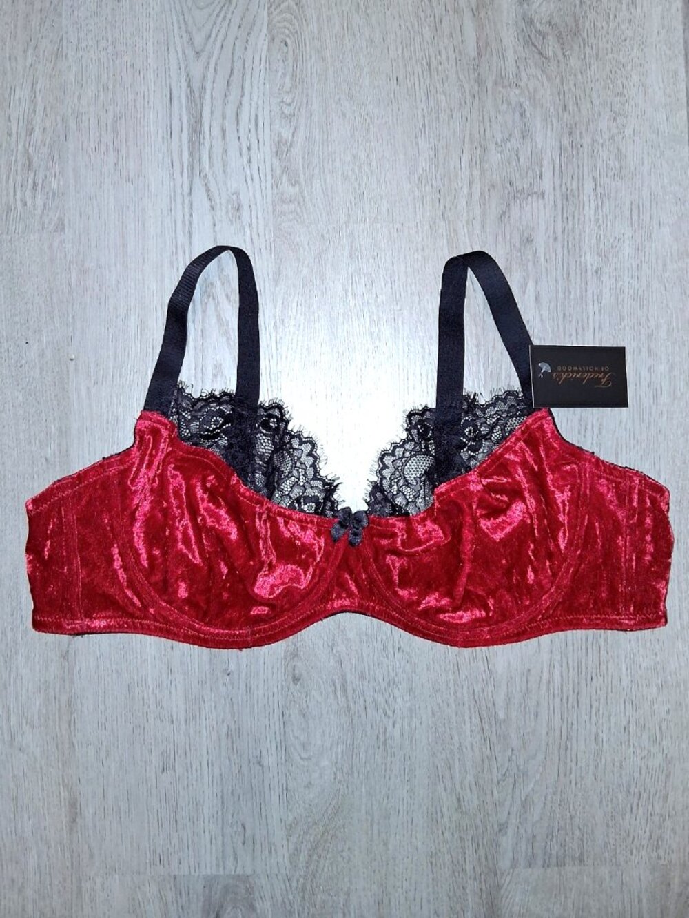 Frederick's Of Hollywood Martyna Unlined Bra Size 42C Red Velvet Black Lace Goth
